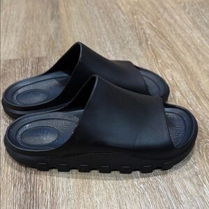 FP Movement Size 35/36 by Free People Black Sandals